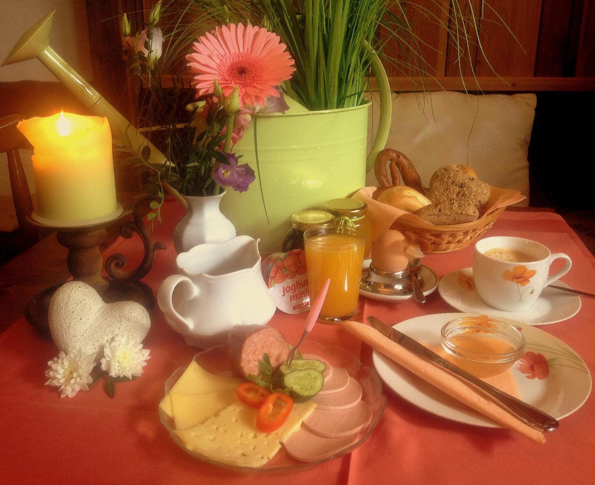 Antjes Schmankerlhotel Und Restaurant Trostau ภายนอก รูปภาพ