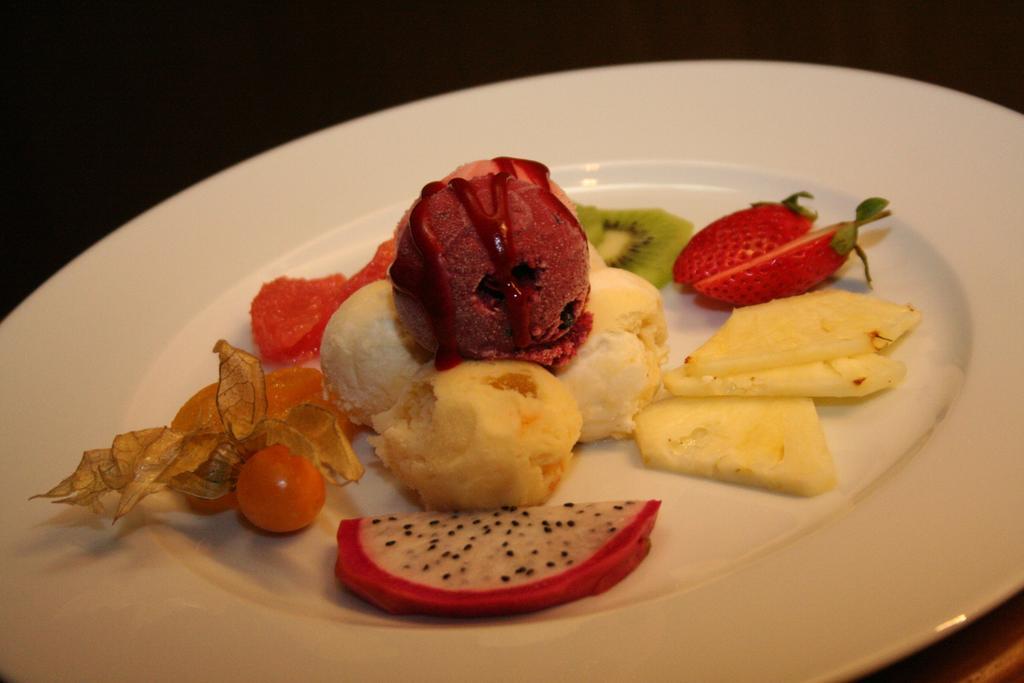 Antjes Schmankerlhotel Und Restaurant Trostau ภายนอก รูปภาพ