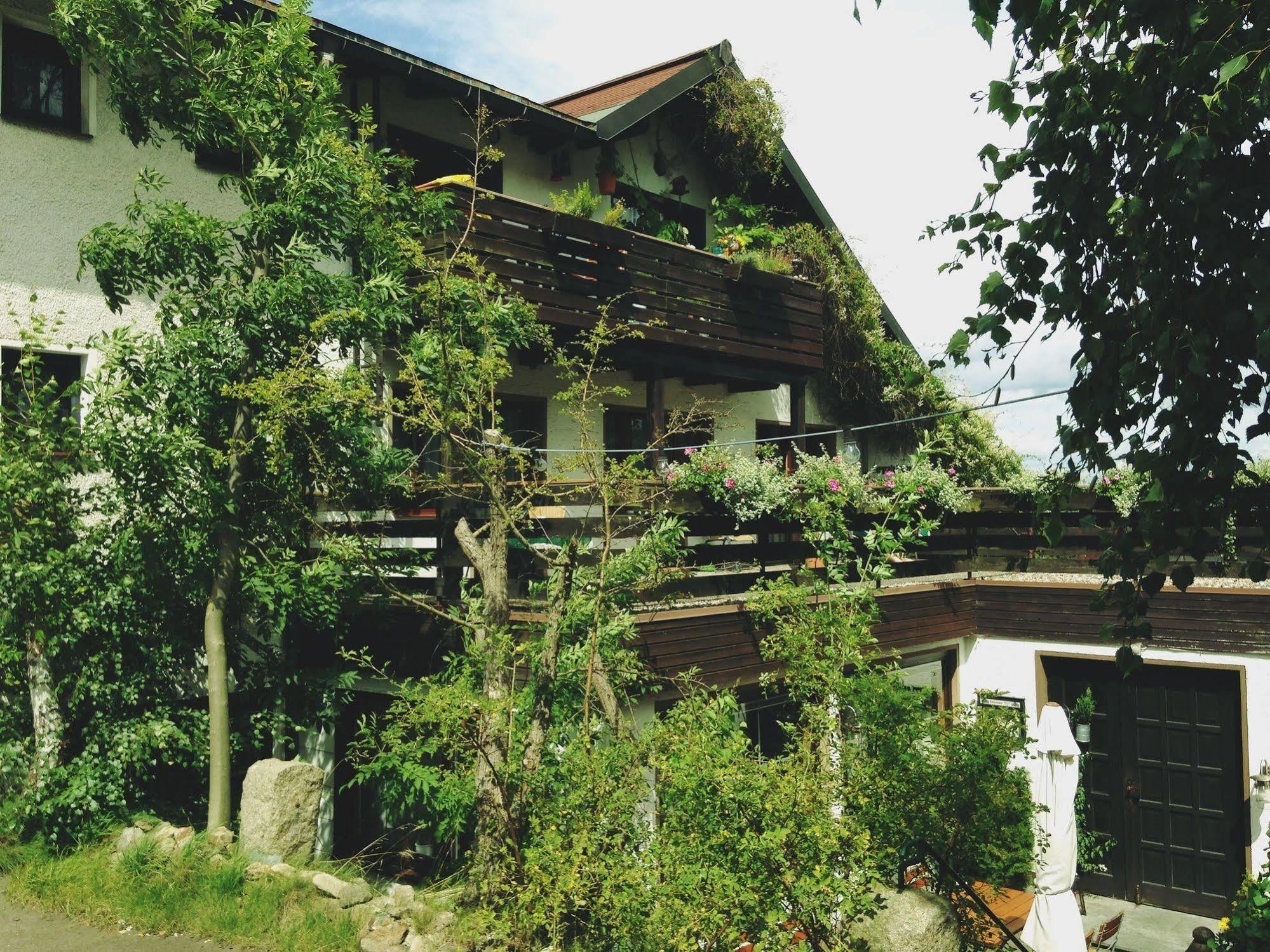 Antjes Schmankerlhotel Und Restaurant Trostau ภายนอก รูปภาพ
